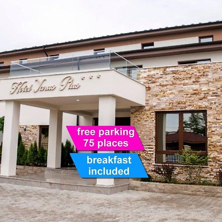 Hotel Yarus Plus Ploiesti Ngoại thất bức ảnh